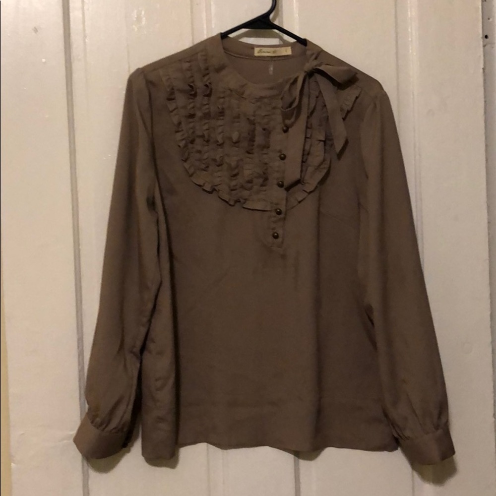 Comme Toi - Taupe Tie+Bib Neckline Blouse - L